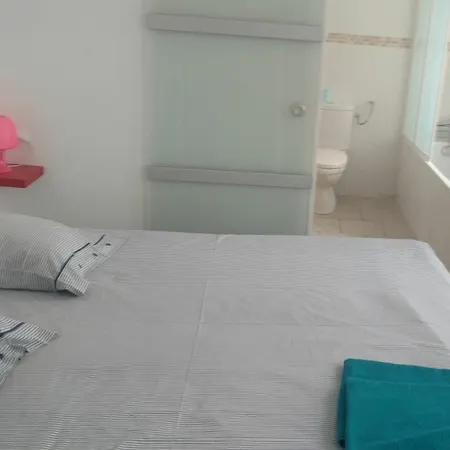 Apartment De Buzay *